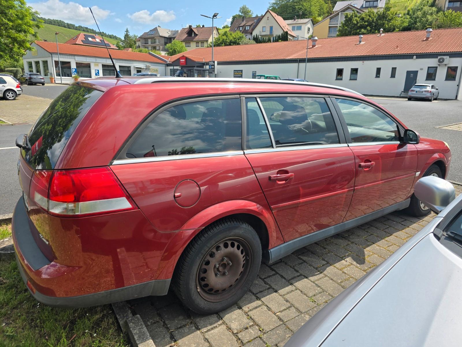 Opel Vectra 2007 — interior