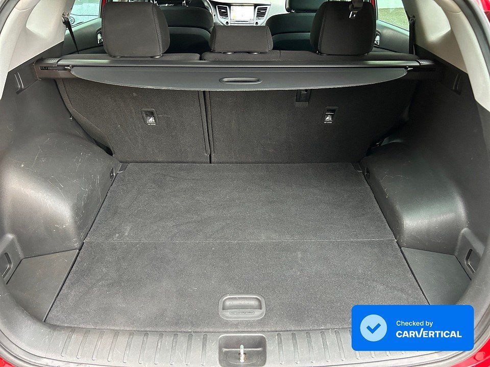 Fahrzeugabbildung Hyundai TUCSON 1.6T 4WD INTRO AHK 1.HAND NAV+KAMERA+PDC+