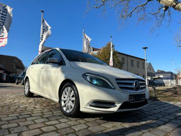 Fahrzeugabbildung Mercedes-Benz B 180 CDI SportsTourer*Tempomat*Navi*Bi-Xenon*
