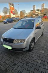 Skoda Fabia 1.4l MPI|Sparsam|4türen||Rest Tüv - Skoda Fabia aus 2001