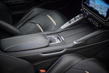 صورة مصغرة 15 لـ 2016 Ferrari GTC4LUSSO
