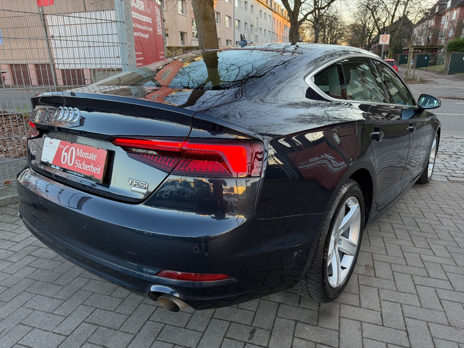 Fahrzeugabbildung Audi A5 Sportback*XENON*TEMPO*PDC*NAVI*PDC*NAVI*KLIMA