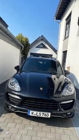 Porsche Cayenne Turbo  - Porsche Cayenne: Geländewagen