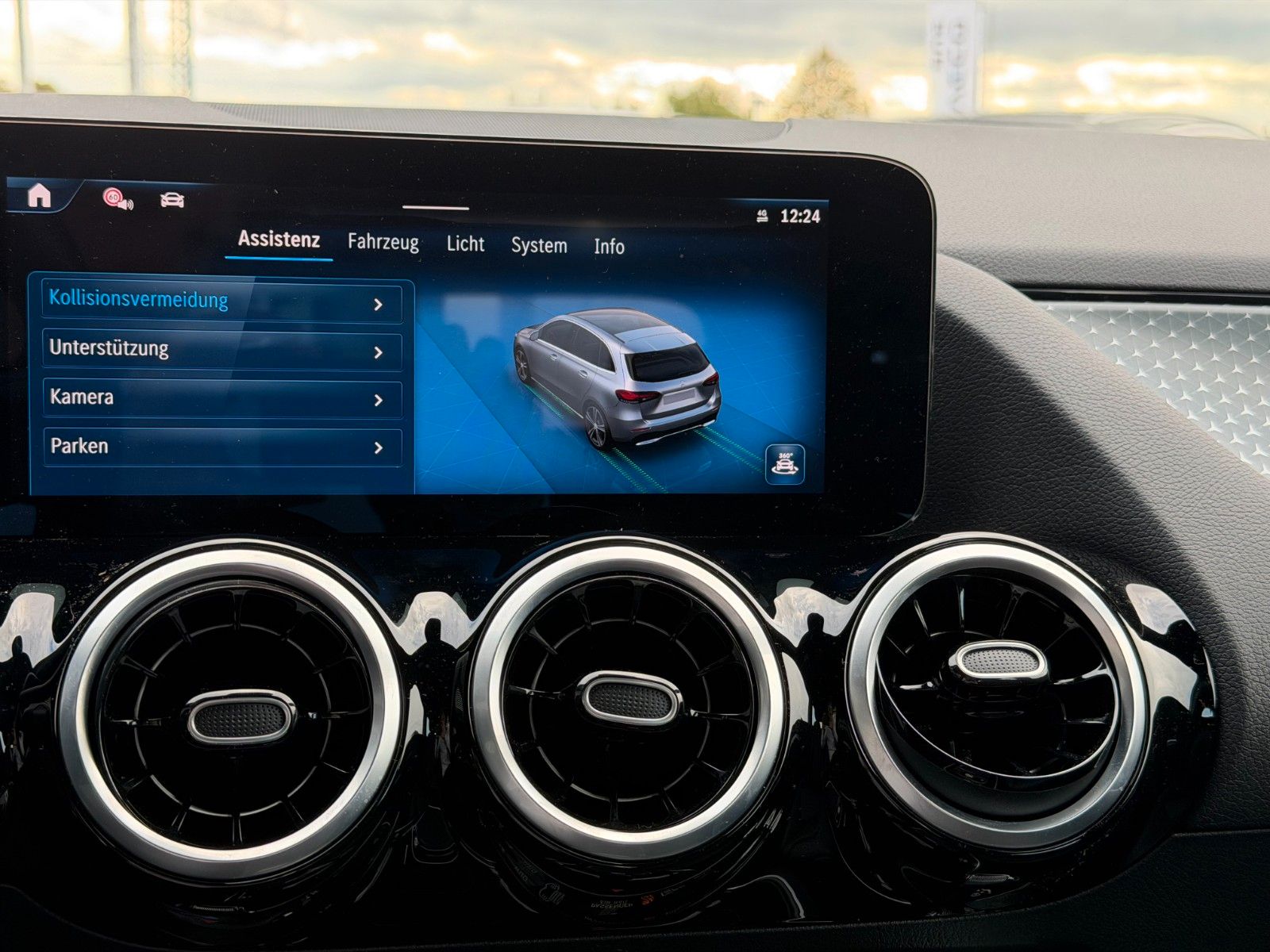 Fahrzeugabbildung Mercedes-Benz B 200d PROGRESSIVE+RFK+NAVI+LENKRADHEIZUNG+SPUR+