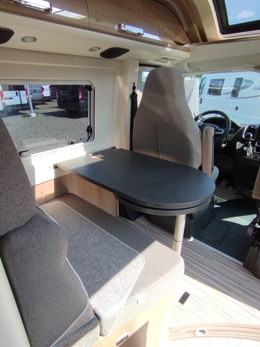 Fahrzeugabbildung Malibu Van diversity 640 LE K GT Skyview Dachklima gesc