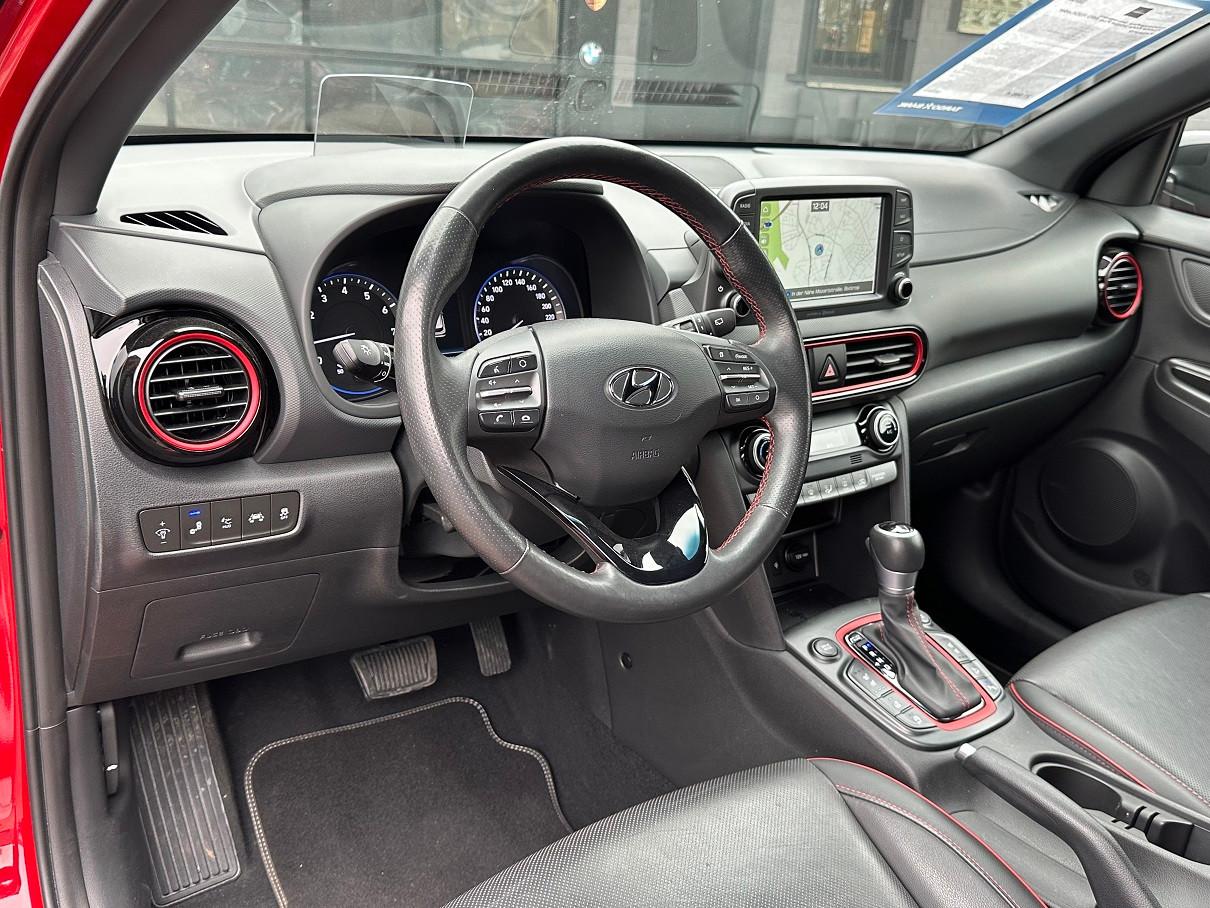 Hyundai Kona Unique Plus 4WD HUD/Leder/Kamera/19'