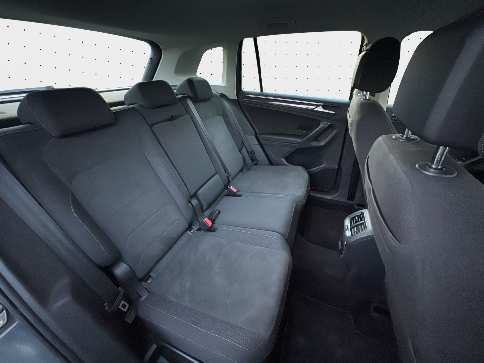 Volkswagen Tiguan - Bild 16