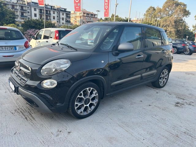 FIAT 500L Cross