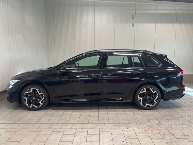 Golf VIII Variant R-Line 2.0 TDI DSG AHK LED ACC