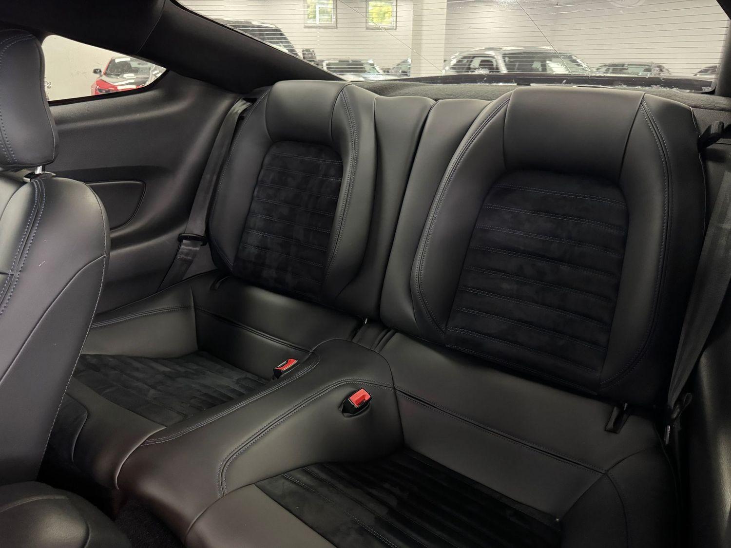 Ford Mustang 2,3l EcoBoost *GT500 KIT / LEDER *