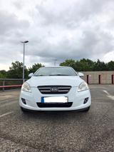 Kia cee'd / Ceed 1.4 CVVT EX EX | TÜV Neu - Kia cee'd / Ceed aus 2008
