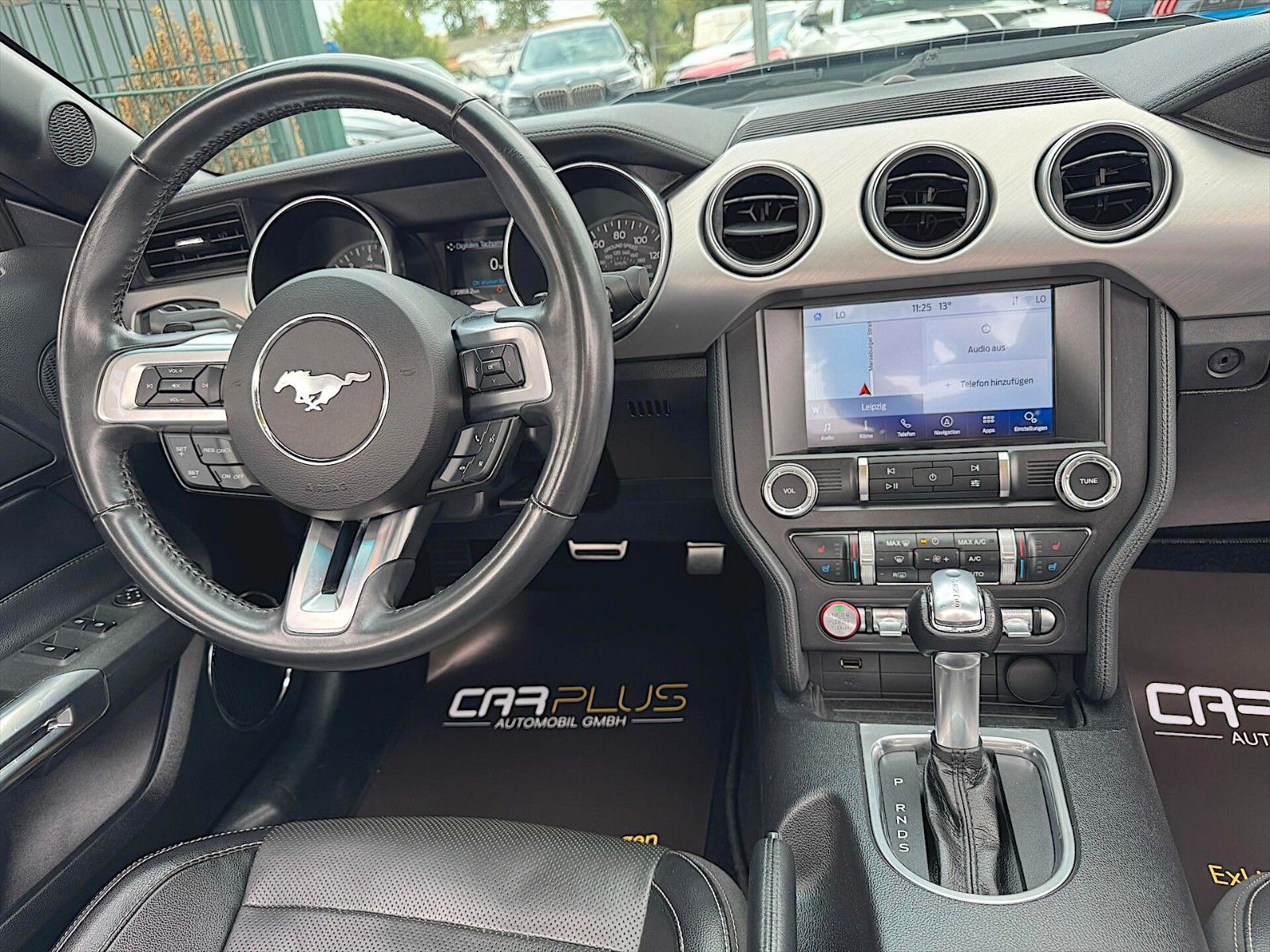 Fahrzeugabbildung Ford Mustang Shelby GT 500 Sport Cabrio Premium LED