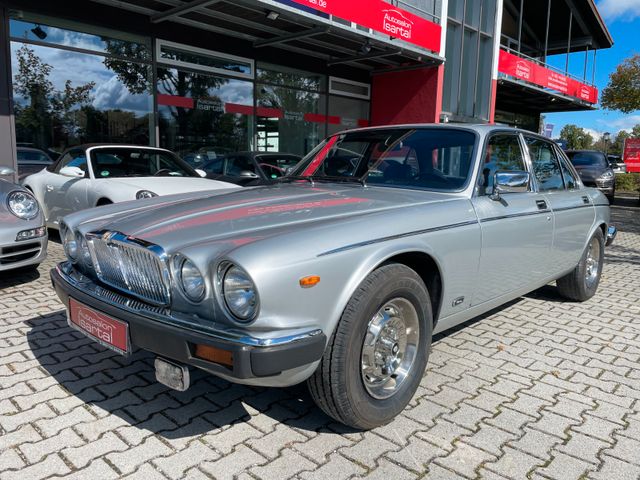 Jaguar XJ12 5.3 HE -dt. Auto- 1. Hand- orig. 76tkm !