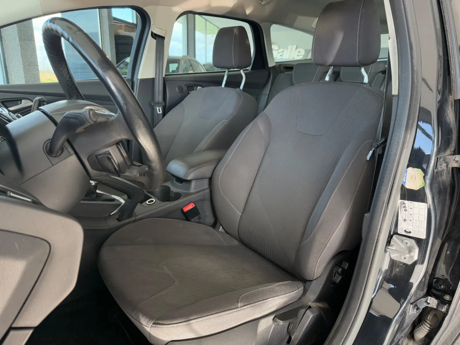 Ford Focus 2011 — двигун 1.560 cm³, 116 HP (85kW)