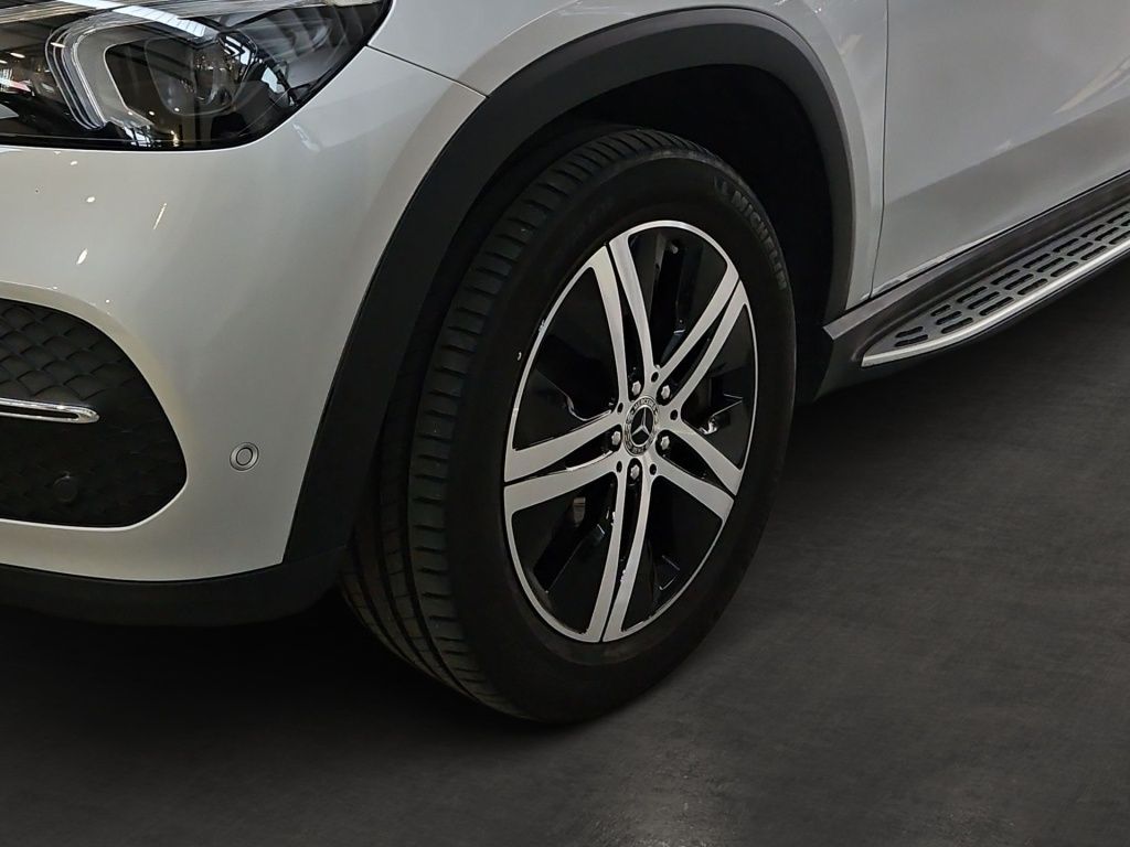Fahrzeugabbildung Mercedes-Benz GLE 450 4M AHK Totwi. Pano LED Sport SHZ Navi