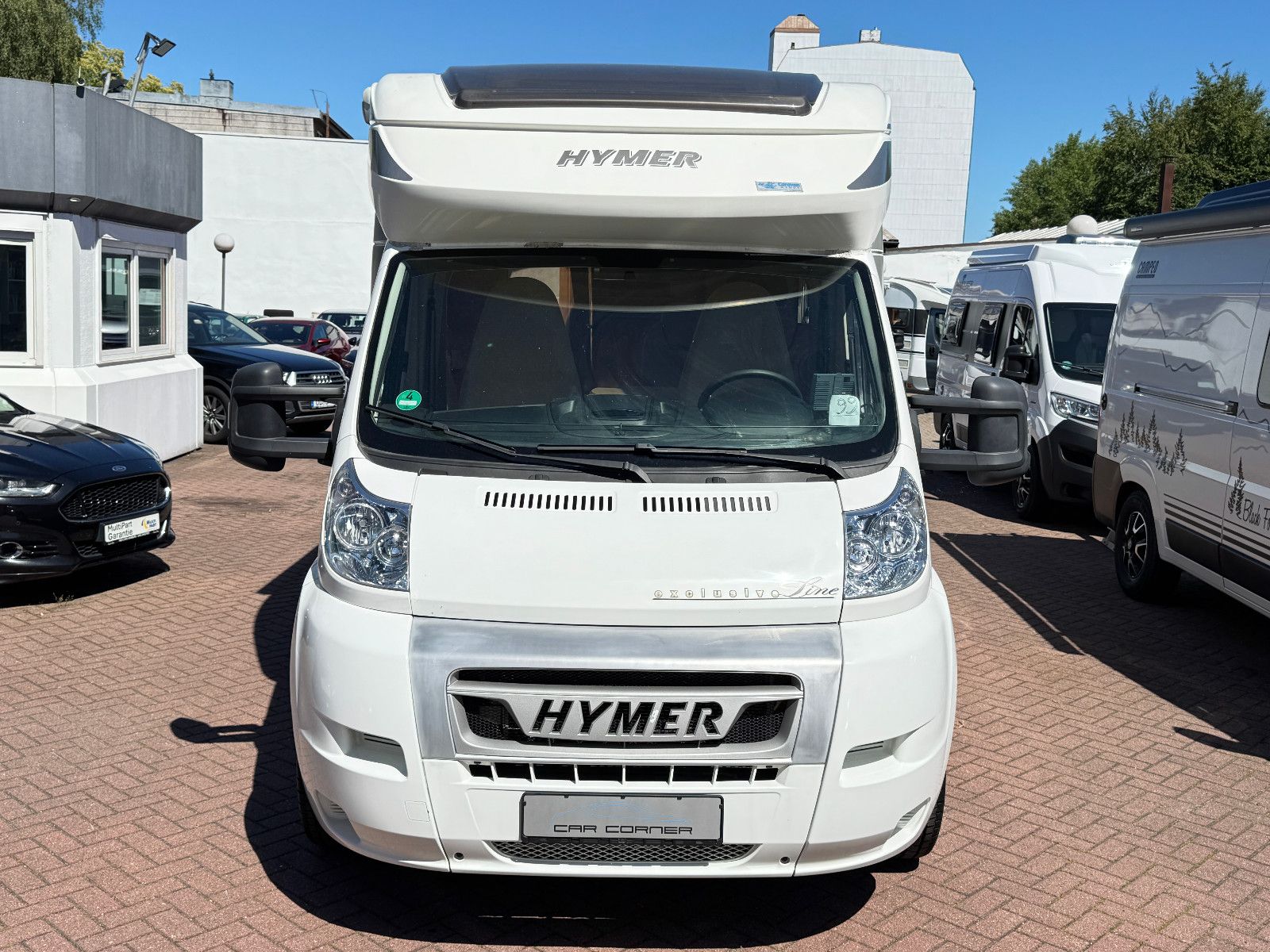 Fahrzeugabbildung HYMER / ERIBA / HYMERCAR T 614 CL 2X2 EXCLUSIVE LINE DUCATO MAXI SOLAR 1H