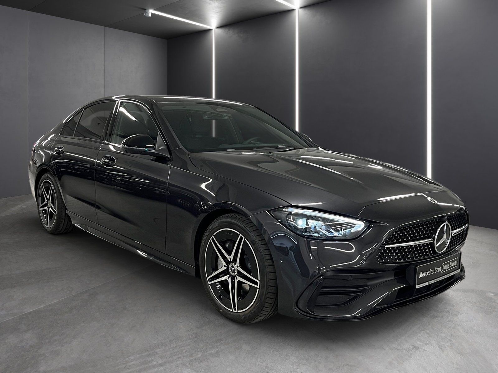 Fahrzeugabbildung Mercedes-Benz C 200 d AMG*Night*Distro*360°*Totwinkel*AHK*LED*