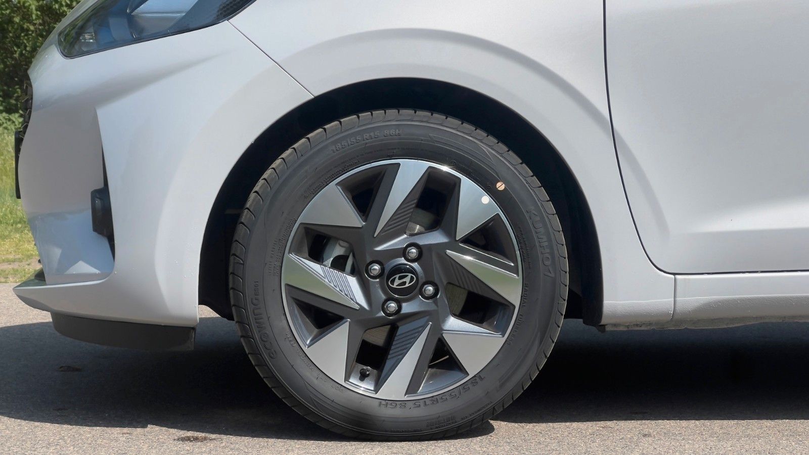 Fahrzeugabbildung Hyundai i10 1.0 Trend *Klima*Navi*CarPlay*PDC*RFKamera*