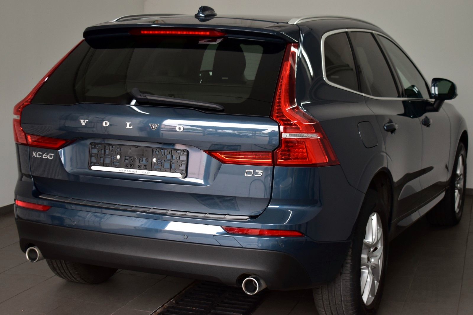 Fahrzeugabbildung Volvo XC60 Momentum Pro Leder,Navi,LED,SH,PDC,Kamera