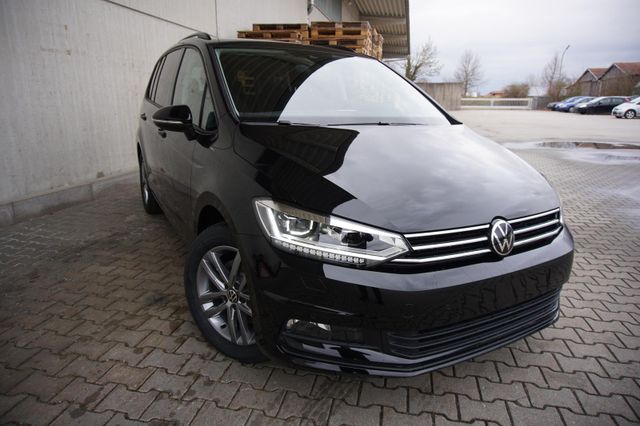 Volkswagen Touran 2.0TDI DSG AHK Matrix ErgoActive Navi ACC