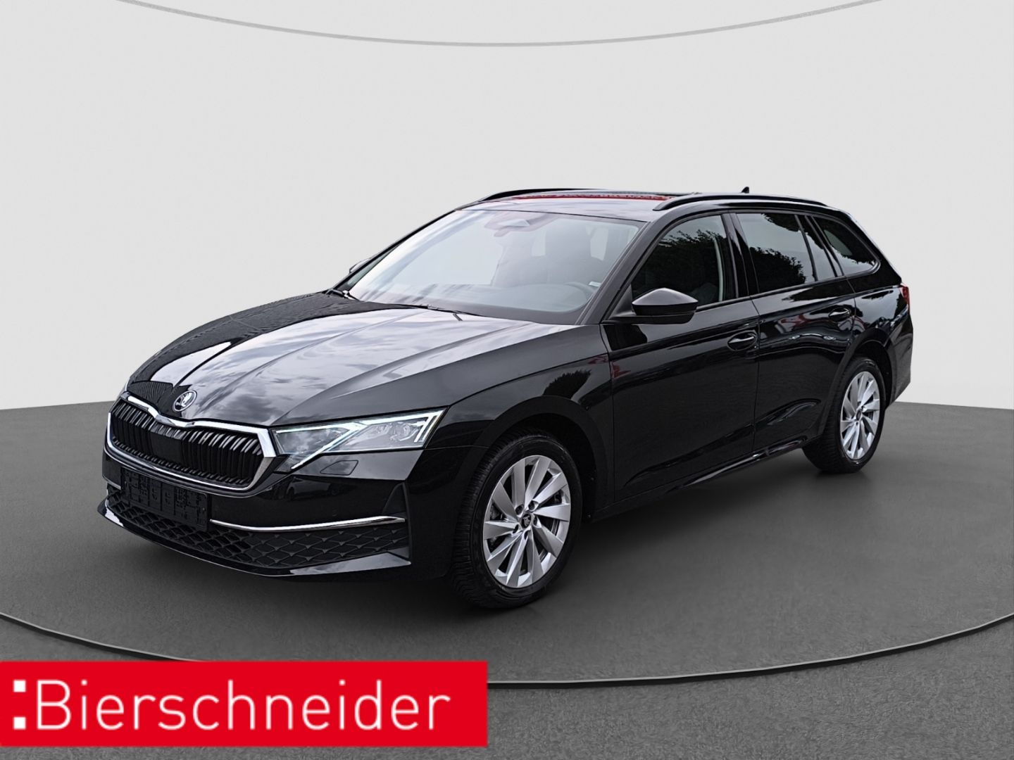 Skoda Octavia Combi 1.5 TSI mHEV DSG Selection LED NAV