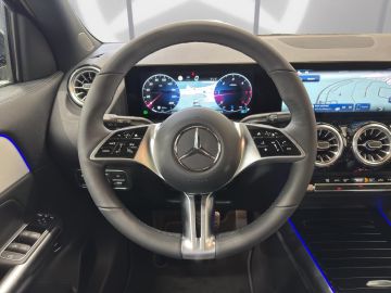 Mercedes GLA 180 - 7