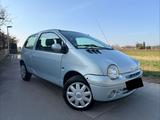 Renault Twingo 1.2 16V 75 PS 87.000 KM 1.Hand Scheckheft - gebrauchte Renault Twingo aus dem Jahr 2005