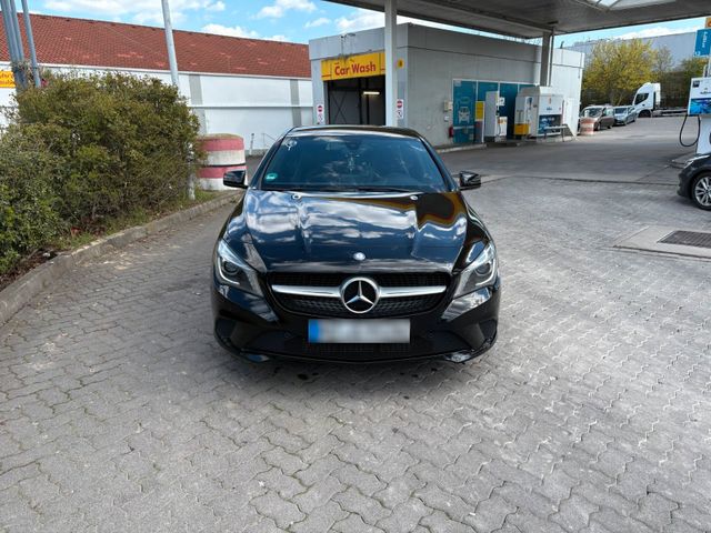 MERCEDES-BENZ Mercedes Benz CLA200d