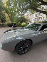 Andere Dodge Challenger SXT - Andere: Sportwagen