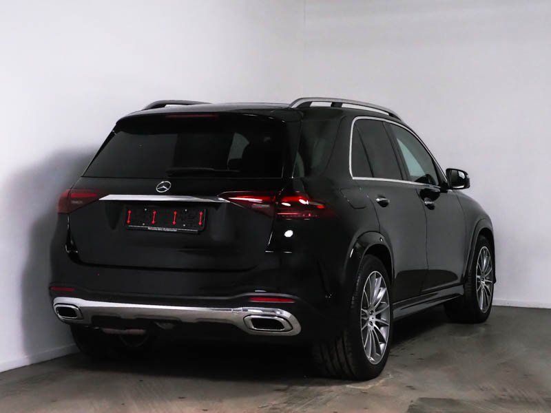 Fahrzeugabbildung Mercedes-Benz GLE 300 d AMG*PANO*AHK*21"Zoll*360°*BURMESTER*