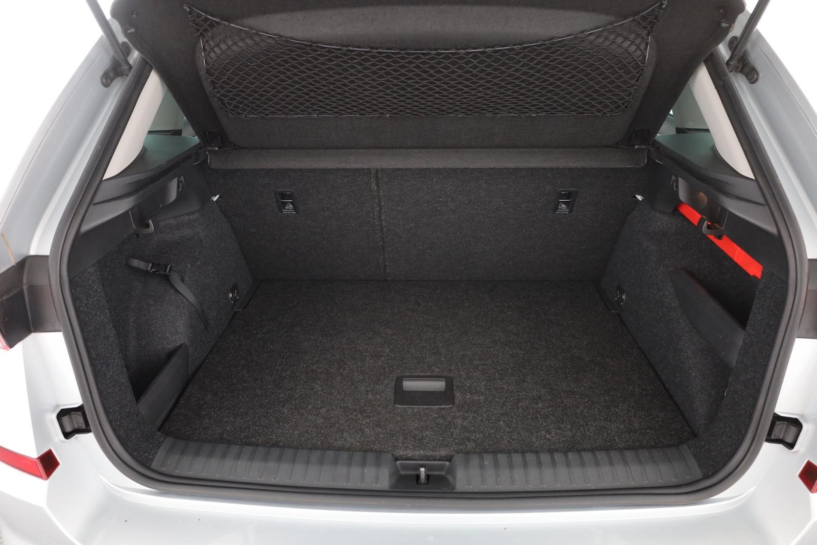 Skoda Kamiq 1.0 TSI DSG Ambition SmartLink Kamera ACC
