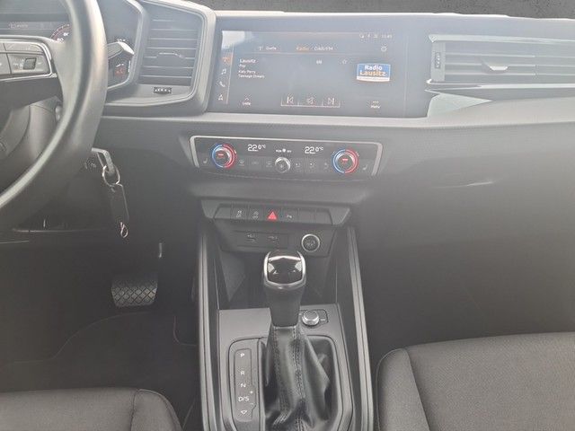 Fahrzeugabbildung Audi A1 Sportback 30 TFSI advanced S-tronic Navi Klim