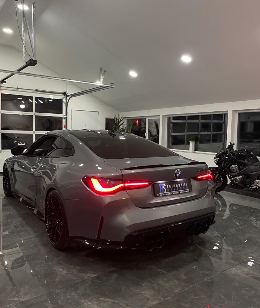showroom-image-bottom