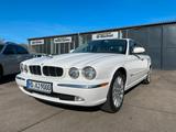 Jaguar XJ8 3.5 Liter - excellenter Zustand! Alu-Karosse - gebrauchte Jaguar XJ8 aus dem Jahr 2005
