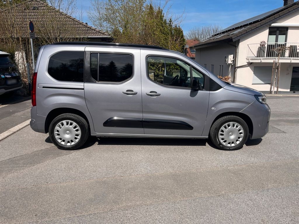 Image of Opel Combo Life