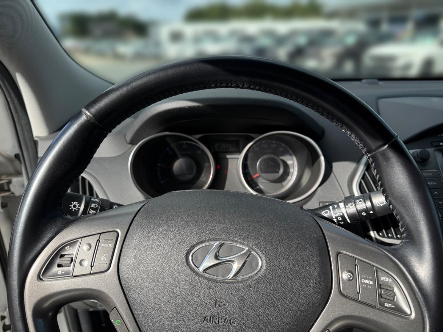 Fahrzeugabbildung Hyundai ix35 1.7 CRDi FIFA WM Gold Navi Kamera Teilleder