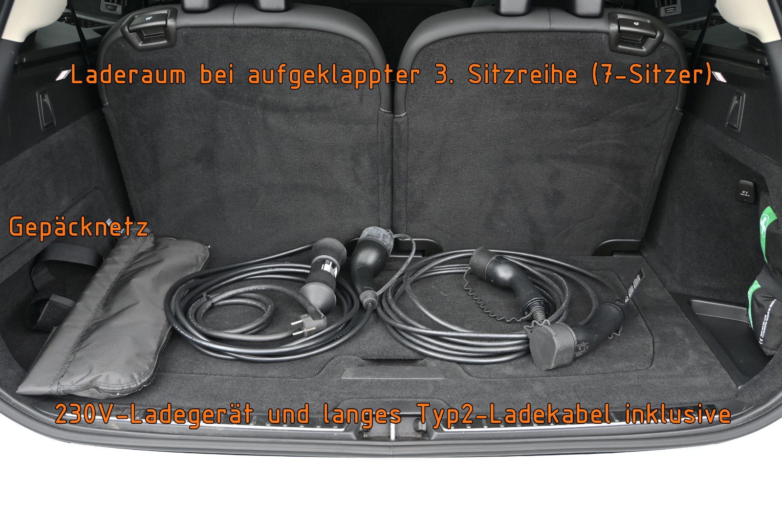 Fahrzeugabbildung Volvo XC90 T8 AWD Re Ultimate Bright °B&W°FOUR-C°VOLL!