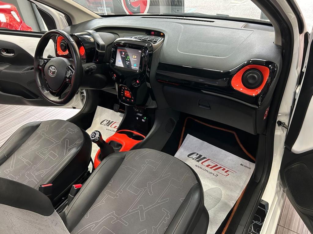 Toyota Aygo (X)