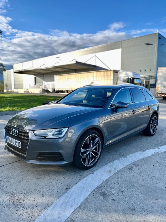 Image of Audi A4