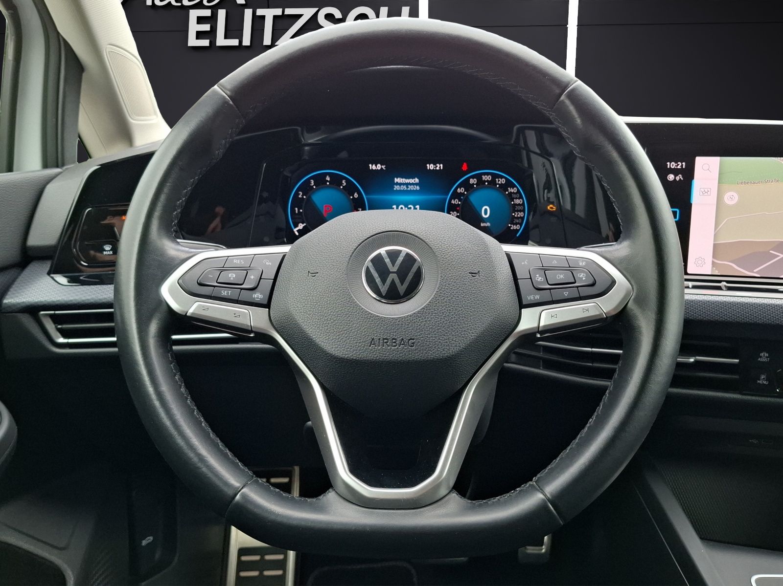Fahrzeugabbildung Volkswagen Golf VIII eTSI United DSG LED Navi AID ACC RFK S