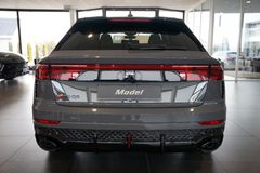 AUDI RSQ8 performance | Pano | 305 km/h | Nimbusgrau AUDI RSQ8 performance | Pano | 305 km/h | Nimbusgrau