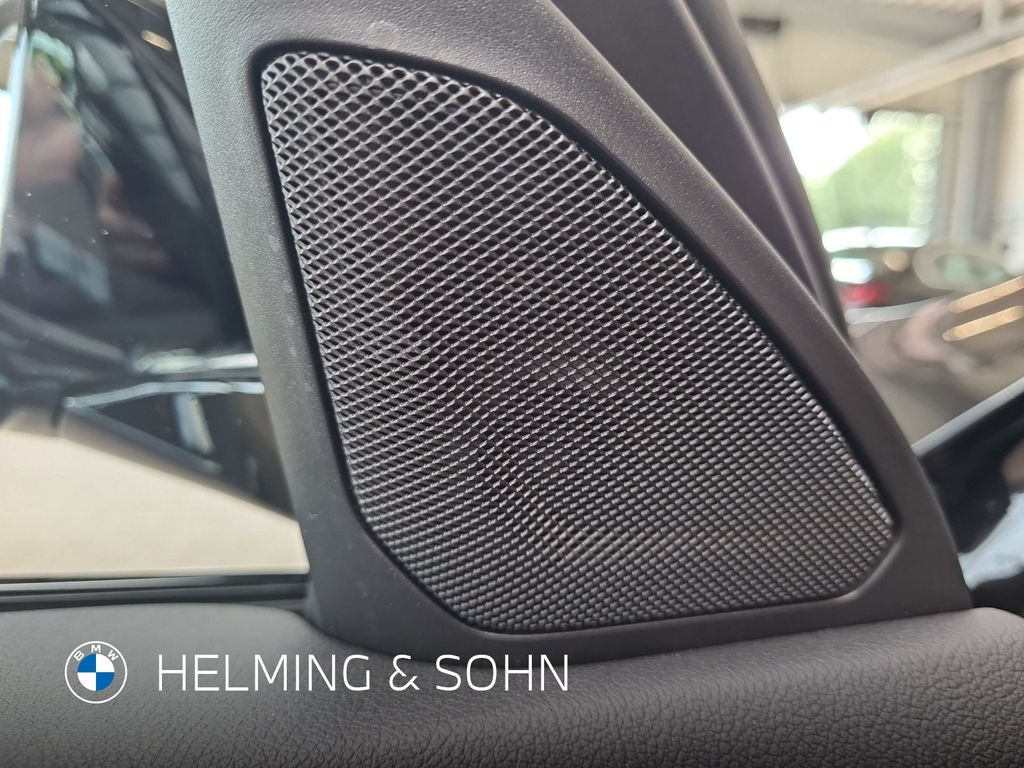 BMW 120 d Hatch Sport Line HiFi DAB LED AHK Navi uvm.
