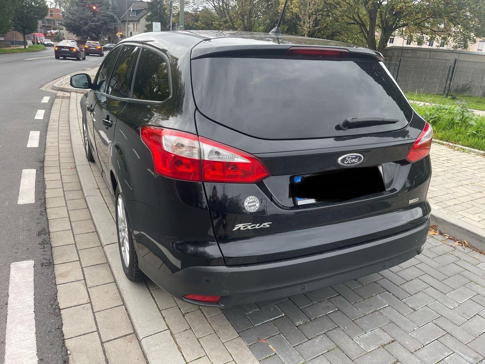 Ford Focus 2012 — photo 5