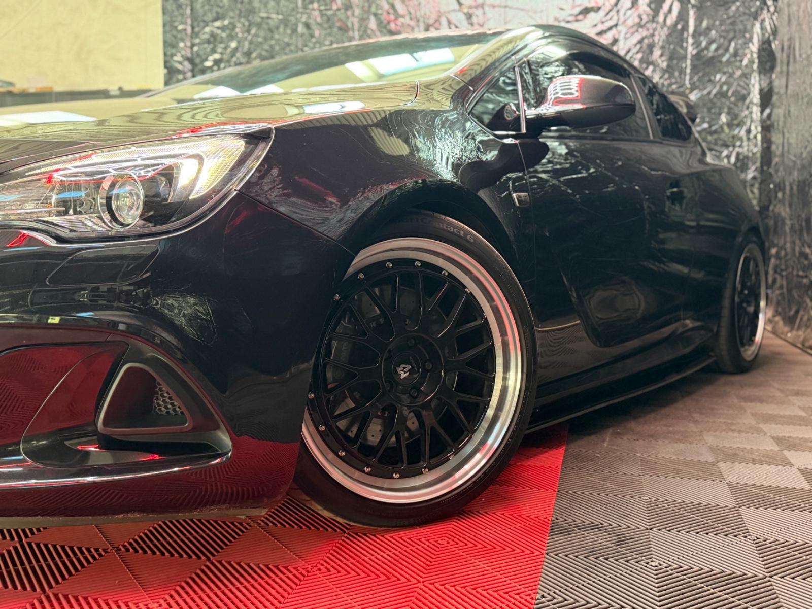 OPEL ASTRA J GTC OPC 2.0 280ch BVM Pack sport Sièges chauffants cuir Historique présent- 2EME MAIN