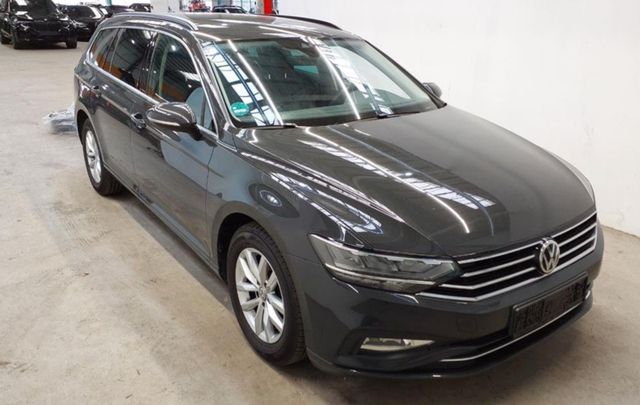 Volkswagen Passat Var.2.0 TDI DSG Business/Virtual C/12800n