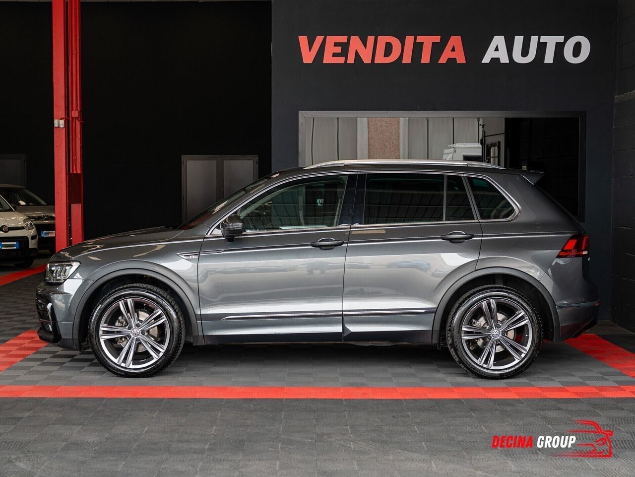 Volkswagen Tiguan 2.0 TDI DSG 4MOTION R-Line 150 imagem 3