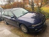 Mitsubishi Galant 2500 V6 - Mitsubishi Galant: V6