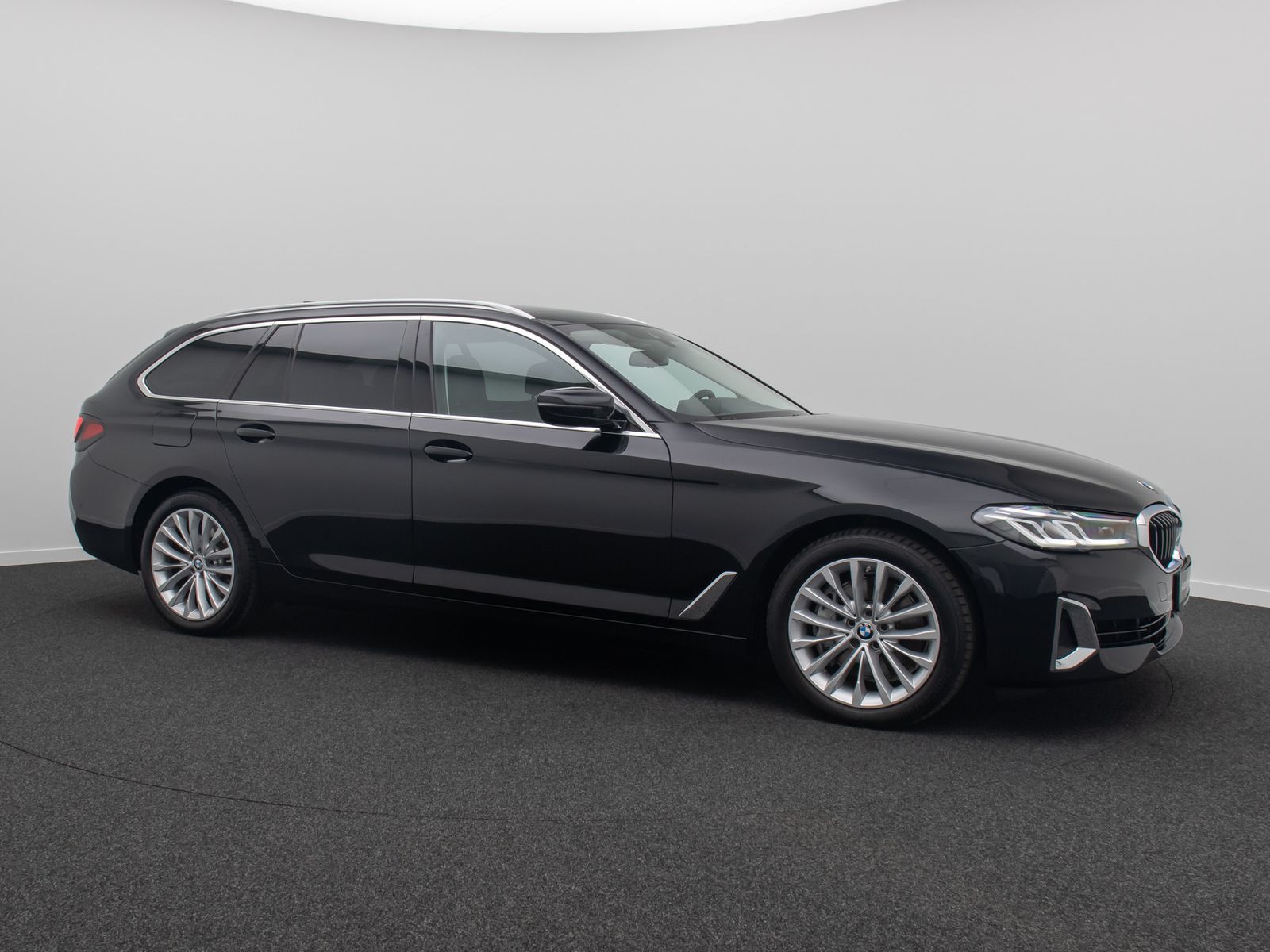 Fahrzeugabbildung BMW 540i xD Luxury Line Laser DAB Massage Kamera H/K