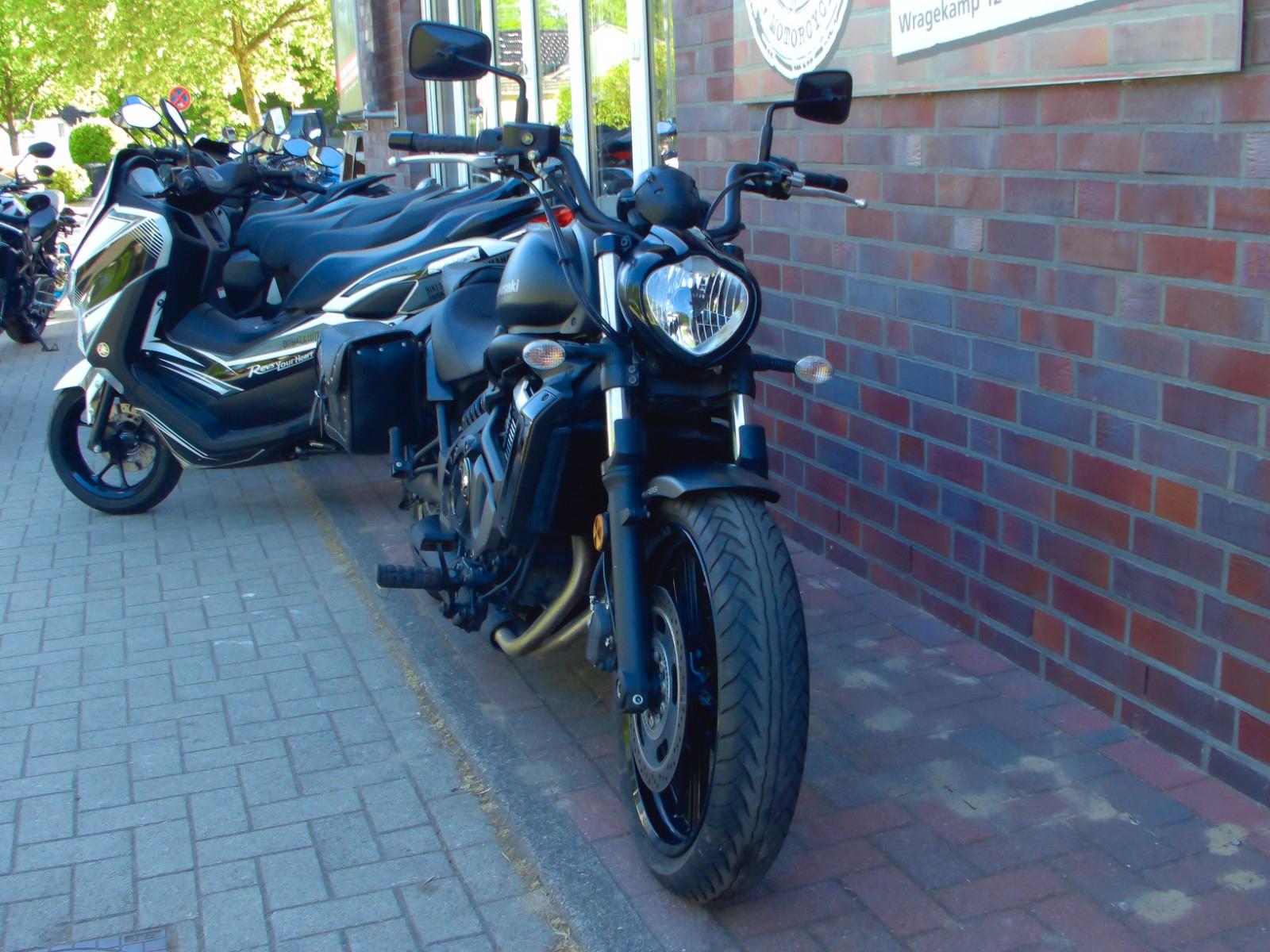 Kawasaki VULCAN S, ABS, 1. HAND
