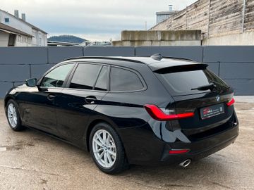 Fahrzeugabbildung BMW 330i Steptr. LiveCockpProf HuD ACC Laser HiFi DA